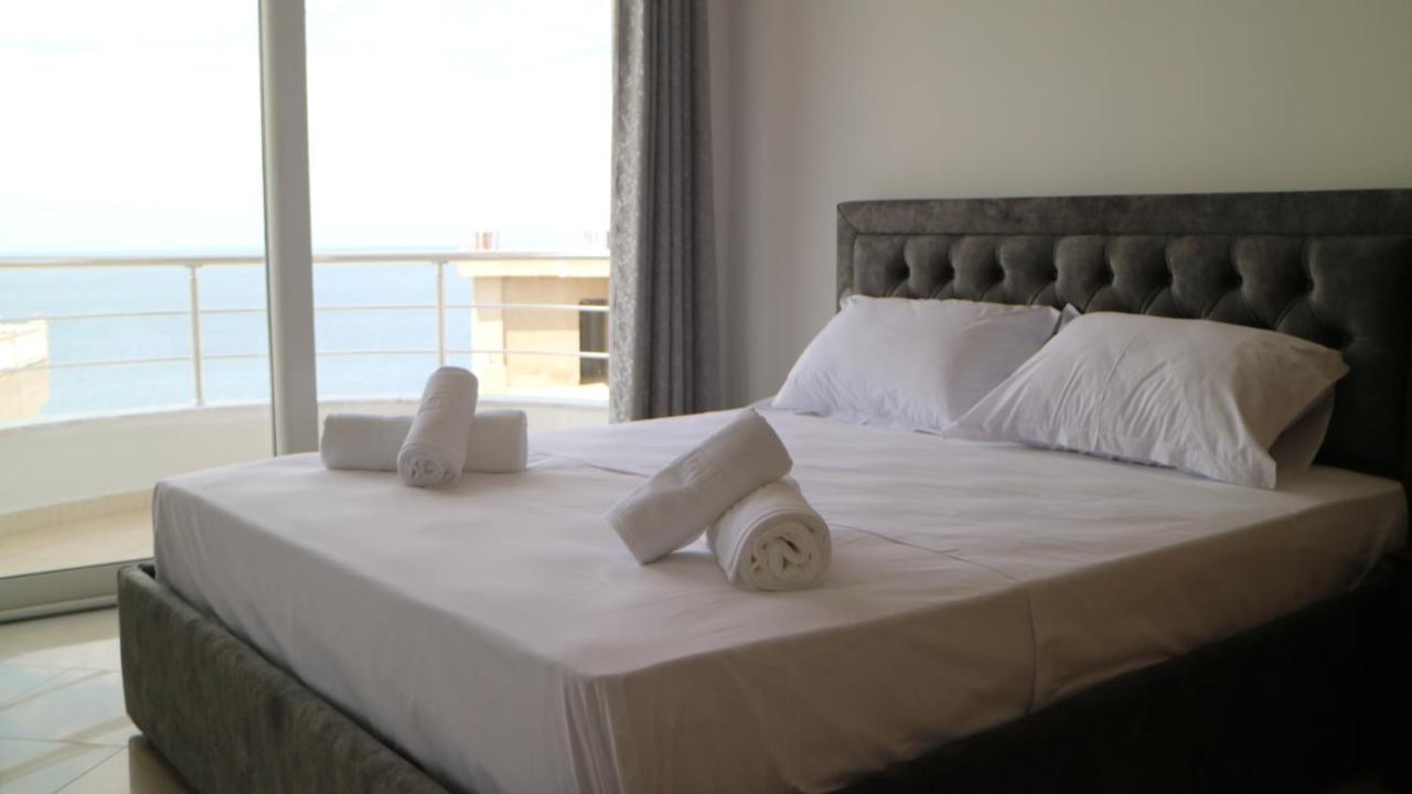 Alnes Hotel Sarandë Eksteriør billede
